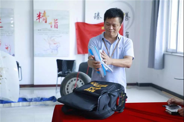 乾港集團(tuán),乾港官網(wǎng),乾港網(wǎng)絡(luò),室內(nèi)空氣凈化公司 乾港集團(tuán),乾港官網(wǎng),乾港網(wǎng)絡(luò),室內(nèi)空氣凈化公司